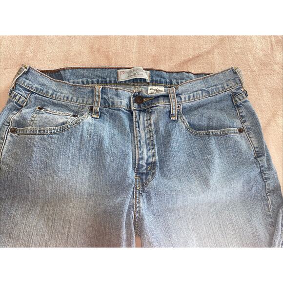 Levis Strauss Signature Blue Jeans 14 SHORT Mid Rise Bootcut Stretch NWT - Picture 3 of 5
